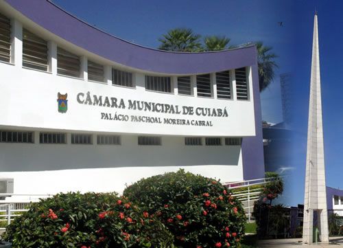 Em greve h 13 dias, mdicos promovem protesto na Cmara Municipal de Cuiab