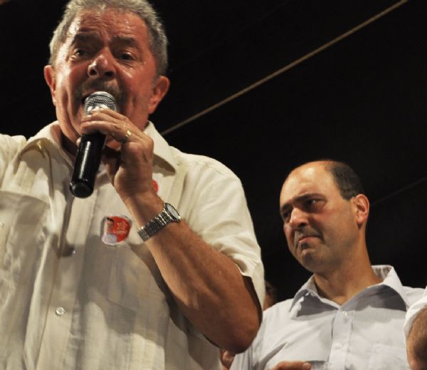 Faiad se emociona com a presena do ex-presidente Lula e diz que far gesto semelhante em Cuiab