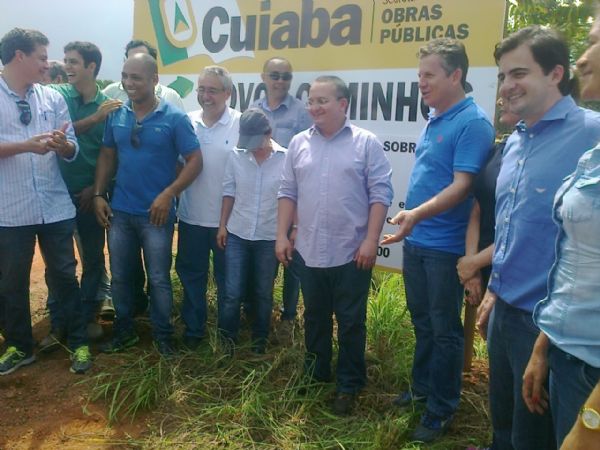 Com promessa de apoio de Taques, Mauro Mendes confirma popularidade em entrega de obras na zona rural