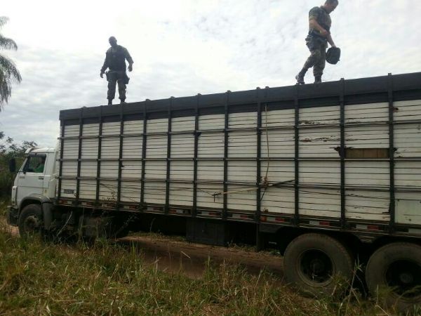 Seis pessoas so presas na fronteira com carga contrabandeada vinda da Bolvia