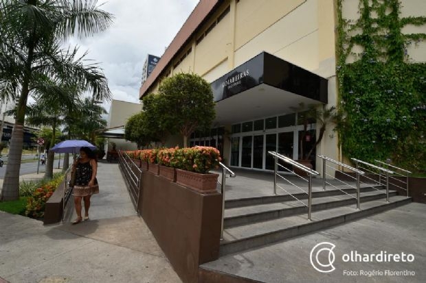 Goiabeiras Shopping nega que ir fechar as portas e diz aguardar autorizao para abertura