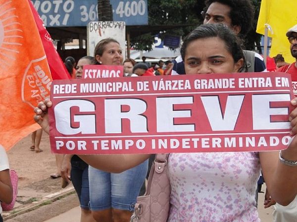 Professores em Vrzea Grande retomam greve; Prefeitura afirma cumprir acordo