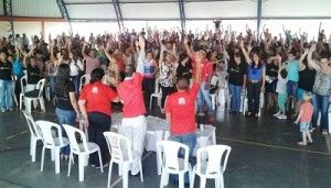 Servidores da Educao param atividades em Vrzea Grande no dia 3 de agosto