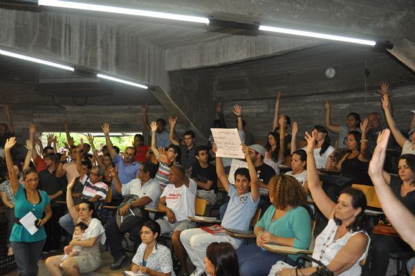 UFMT foi uma das federais a decidir pela continuidade da greve em assembleia