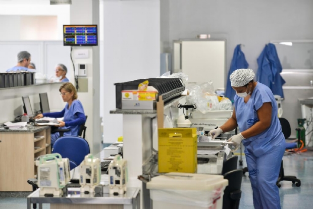 Empresas doam 200 mil litros de lcool clnico para hospitais de Mato Grosso