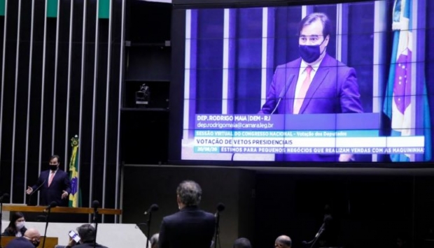 Cmara mantm vetos de Bolsonaro e salrios dos servidores ficaro congelados at 2021