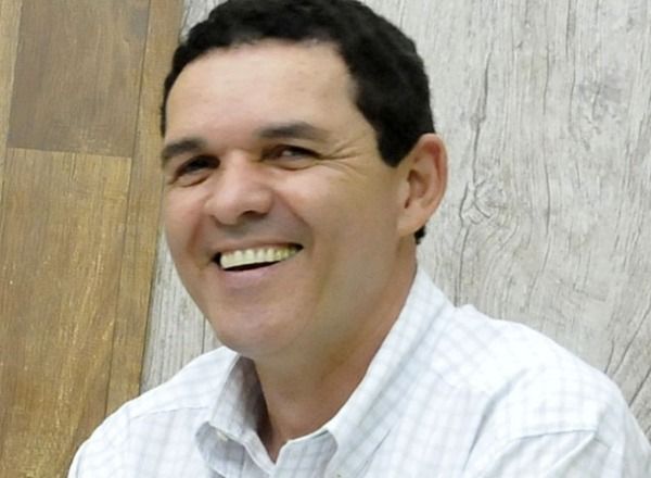 Juarez Costa  reeleito com 61% dos votos e faz maioria no legislativo