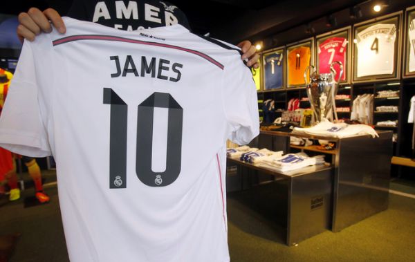 Venda de 345 mil camisas de James gera 41% do valor da transferncia