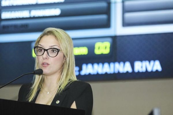 Janaina Riva defende renovao na Mesa Diretora e lembra que seu pai foi criticado por se perpetuar no poder
