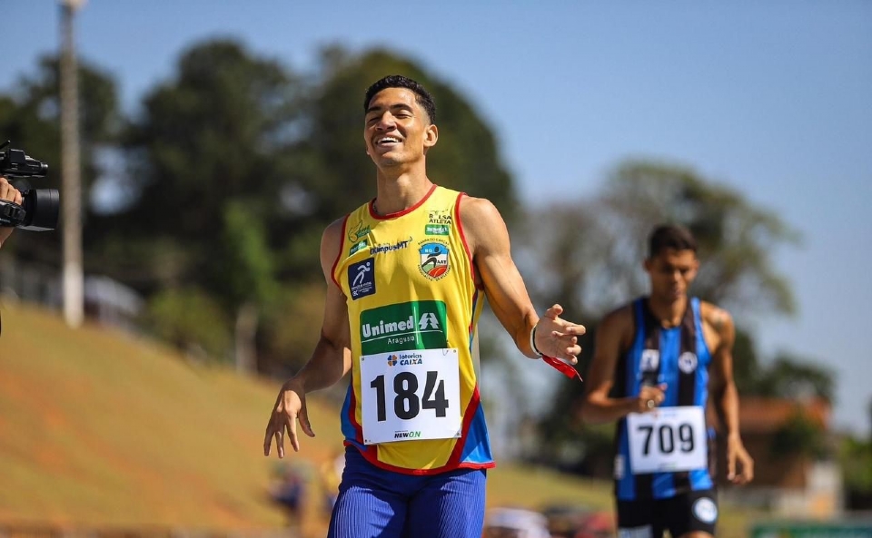 Atleta do projeto Olimpus garante dois ouros e bate recorde no Campeonato Brasileiro de Atletismo Sub-23