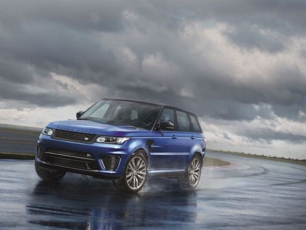 Land Rover lana verso mais potente do Range Rover Sport