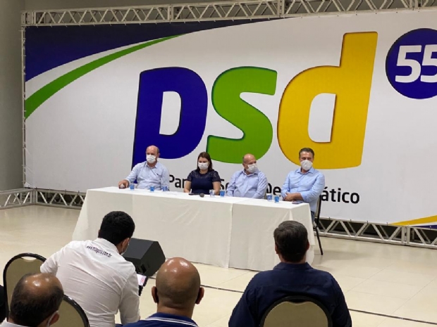 Neri, Fvaro e mais oito partidos confirmam apoio  reeleio do atual prefeito de Lucas do Rio Verde