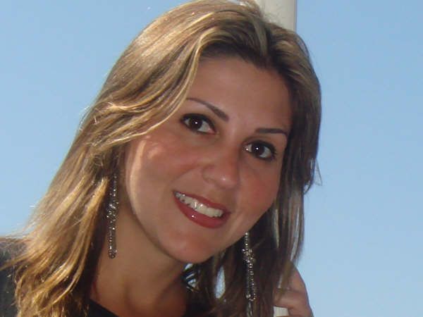 Corpo da advogada  Ludmilla Nardez  enterrado nesta tarde em Cuiab