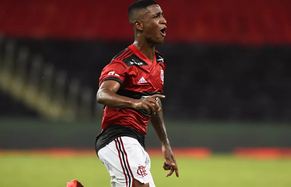 Flamengo empresta 'joia' de 20 anos para o Cuiab at o final do ano