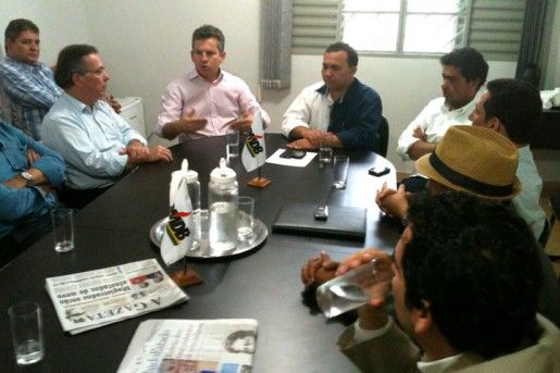 Mauro Mendes oficializa convite para compor com PMDB em Cuiab nas eleies 2012