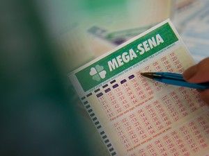 Mega-Sena pode pagar R$ 24 milhes neste sbado