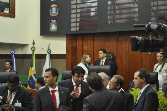 Vereadores se recusam a 'enterrar' CPIs para investigar Mauro e Joo Emanuel