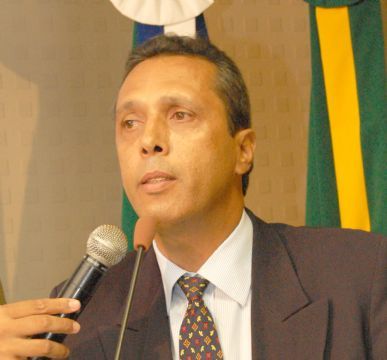 Miguelo  escolhido candidato pelo PSD e PT