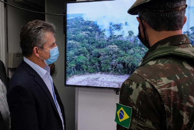 Ministro da Defesa vem a Cuiab acompanhar Operao Brasil Verde com governador