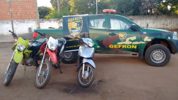 Gefron recupera motos roubadas que seriam levadas para Bolvia