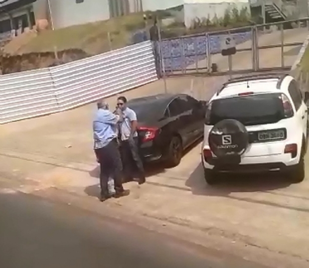 Policial  suspeito de ameaar motorista de nibus em Cuiab