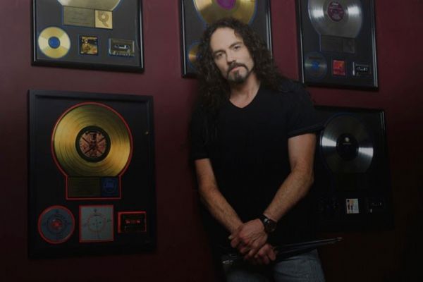 Nick Menza, ex-baterista do Megadeth, morre aos 51 anos