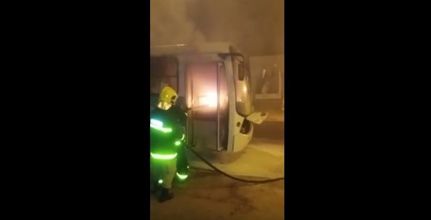nibus pega fogo na avenida do CPA e deixa passageiros assustados; veja vdeo