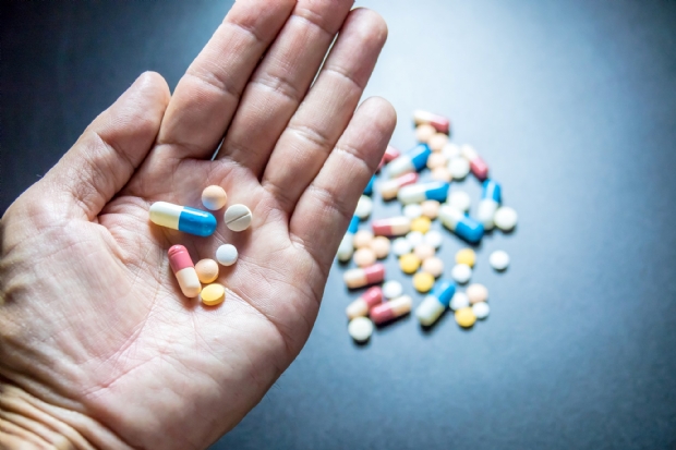 Fake news impulsionam aumento nas vendas de medicamentos em MT