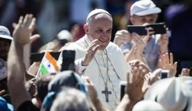 Papa diz que corrupo vicia e gera pobreza, explorao e sofrimento