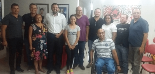 Partidos de centro-esquerda se articulam para ter candidatura prpria em Cuiab; grupo soma 6 legendas