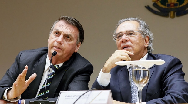 Acordo com governo Bolsonaro ir garantir pagamento de FEX atrasado, assegura senador