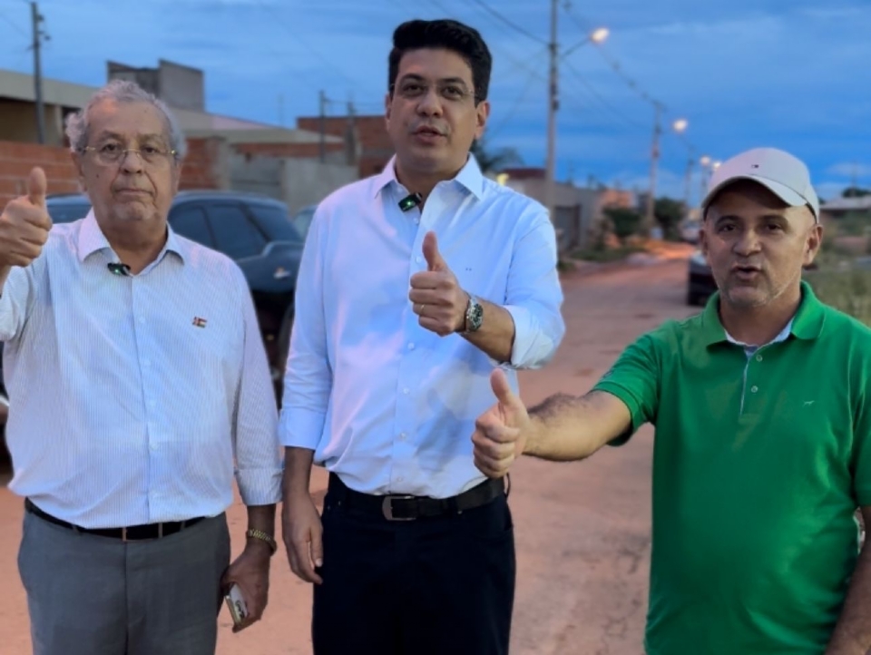 Pedrinho marca presena ao lado do prefeito Kalil Baracat e do senador Jayme Campos