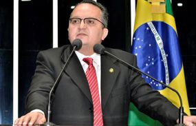 Senador Pedro Taques ( PDT-MT), relator do processo de cassao na CCJ do Senado