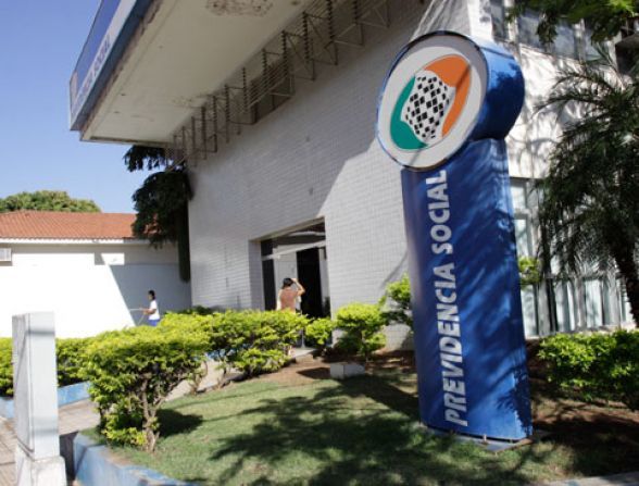 Trio  preso tentando aplicar golpe de R$ 42 mil no INSS em Mato Grosso