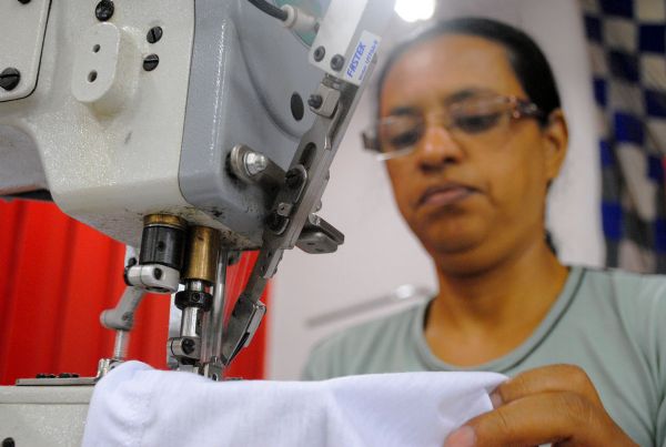 Setor txtil recebe reforo com projeto de qualificao de mo-de-obra