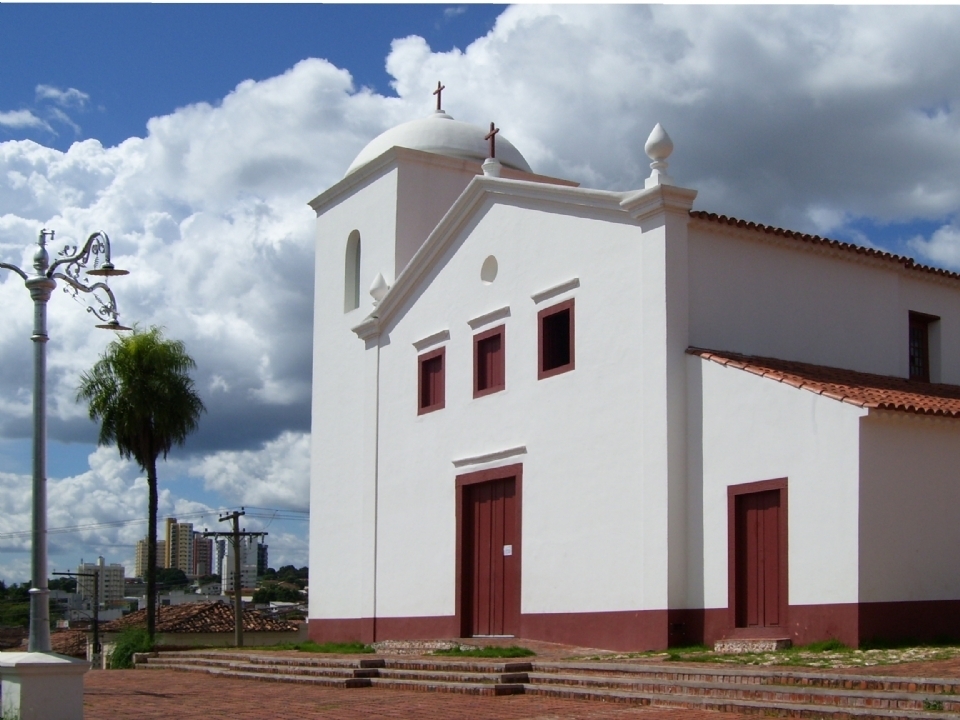 Igreja do Rosrio fecha as portas por tempo indeterminado aps vistoria da Defesa Civil