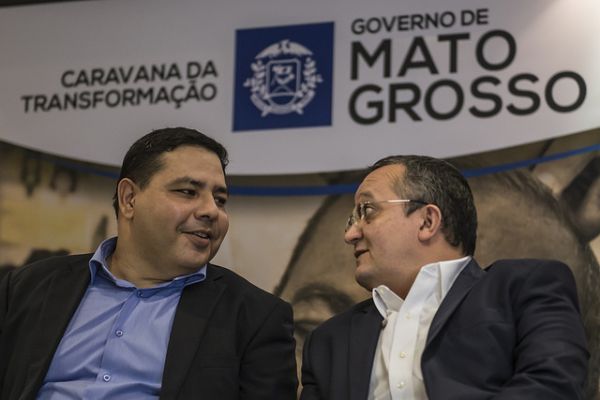 O secretrio Jos Arlindo comanda Caravana da Transformao do governo Taques