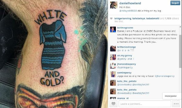 Americano faz tatuagem para eternizar polmico vestido azul e preto