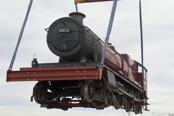 'Trem de Hogwarts' chega a parque de Harry Potter em Orlando