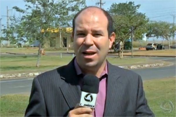 Reprter de afiliada da TV Globo  agredido com soco no rosto em Cuiab