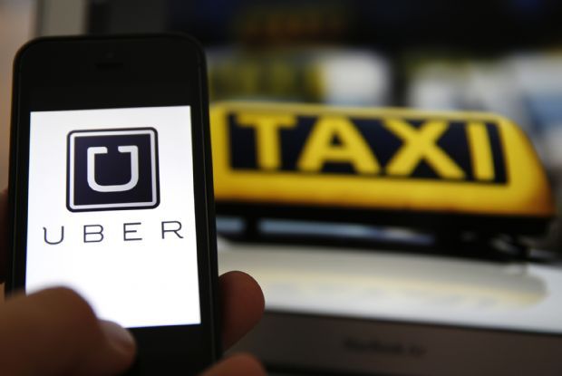 Motoristas do Uber comeam a ser multados e tero carros apreendidos; mais de 130 notificados