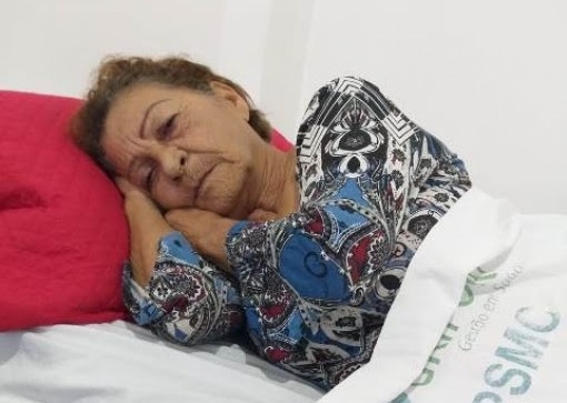 Aps 14 dias no corredor do PSM, idosa corre risco de morte caso no seja operada