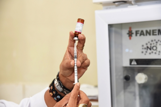 Cuiab, Vrzea Grande e Sinop realizam mutiro para vacinar crianas contra o sarampo