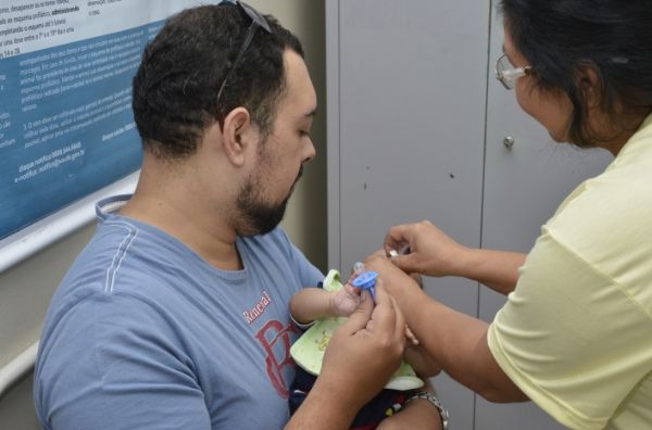 Ministrio da Sade atrasa vacinas e Cuiab adota medidas para evitar contingenciamento