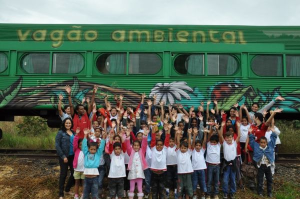 Crianas de Rondonpolis participam do Vago Ambiental