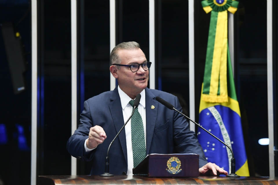 Wellington defende criao de CPMI do oito de janeiro para esclarecer atuao de membros do governo Lula