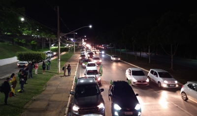 Ruas de Cuiab e Vrzea Grande so palcos de manifestaes antidemocrticas em prol de Bolsonaro