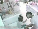 Casal flagra bab agredindo menina de um ano e meio no Recife; veja as imagens