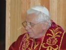 Papa Bento 16 anuncia que ir abandonar a chefia da Igreja Catlica Apostlica Romana